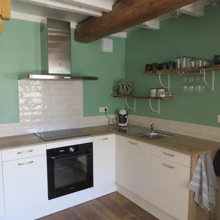 Les Vieilles Pierres Guest house Aumagne