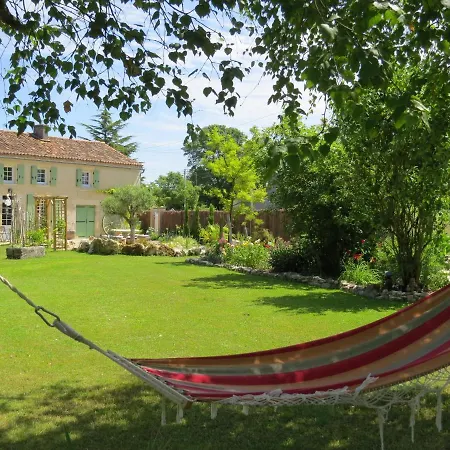 Guest house Les Vieilles Pierres 3*