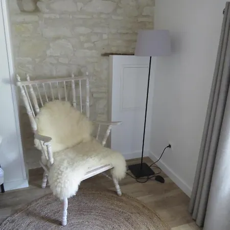 Guest house Les Vieilles Pierres 3*