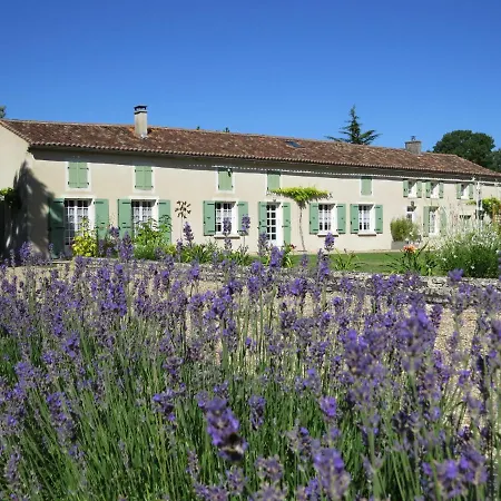 Les Vieilles Pierres 3* Aumagne
